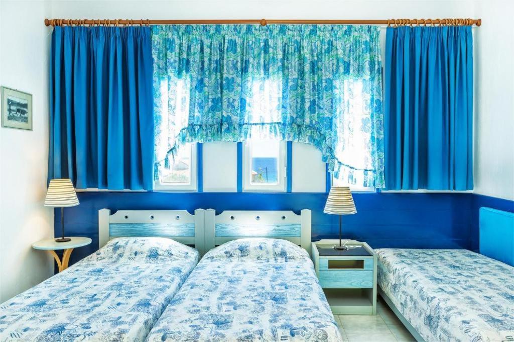 Xenios Faros Apartments Посіді Екстер'єр фото